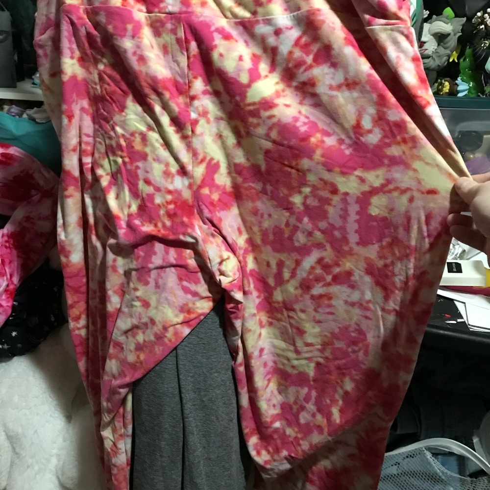 Terra & Sky Pink and Yellow leggings